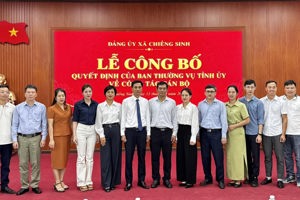 CHIỀNG SINH CÔNG BỐ QUYẾT ĐỊNH CỦA BAN THƯỜNG VỤ TỈNH ỦY VỀ CÔNG TÁC CÁN BỘ