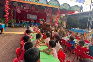 TRƯỜNG MẦM NON CHIỀNG SINH TỔ CHỨC CHƯƠNG TRÌNH VUI TẾT TRUNG THU